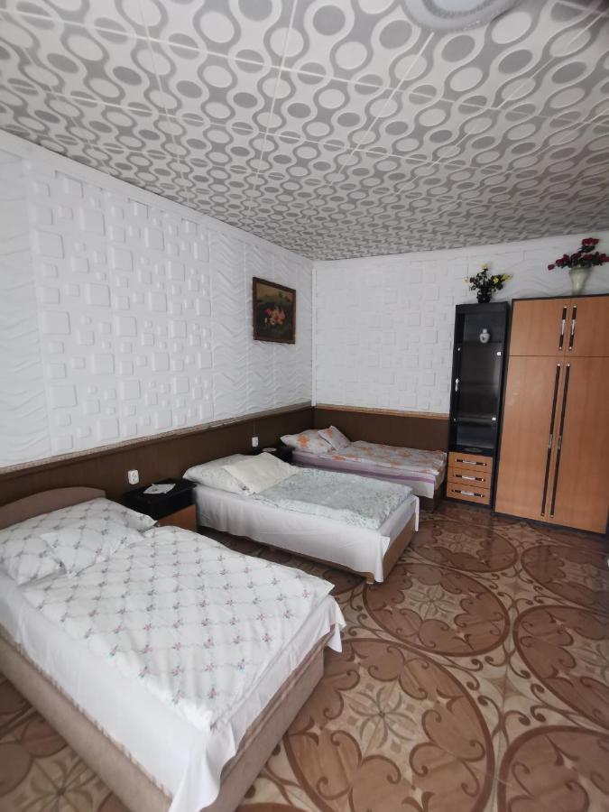 Edit Vendeghaz Tiszaujvaros Bagian luar foto