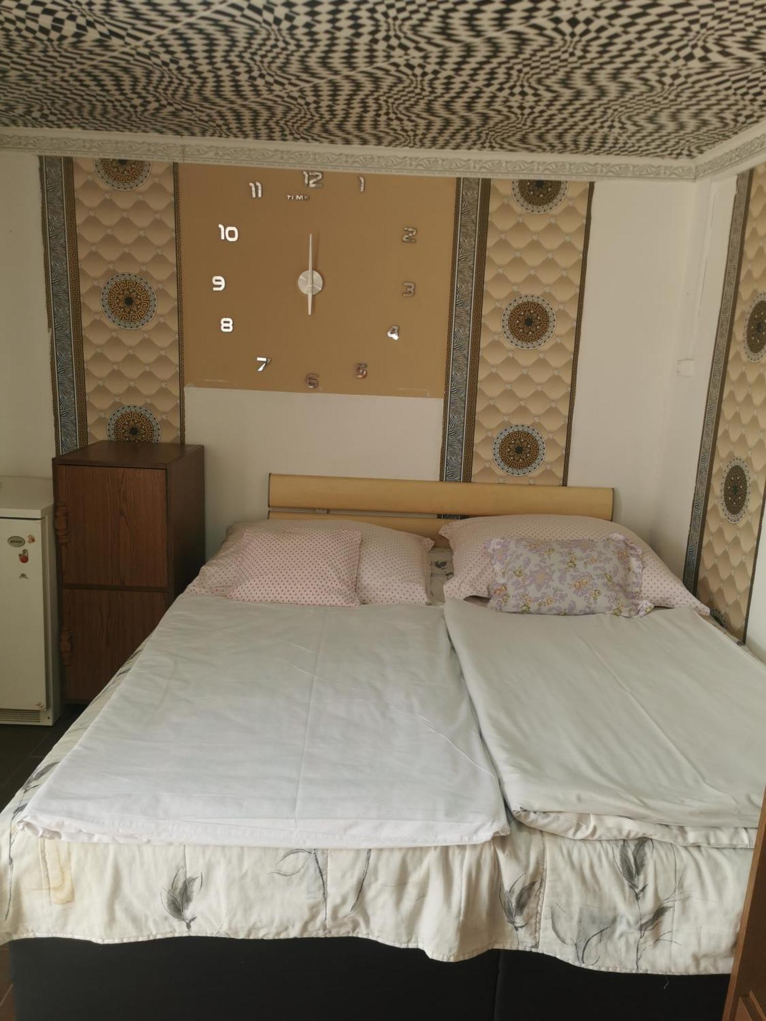 Edit Vendeghaz Tiszaujvaros Ruang foto